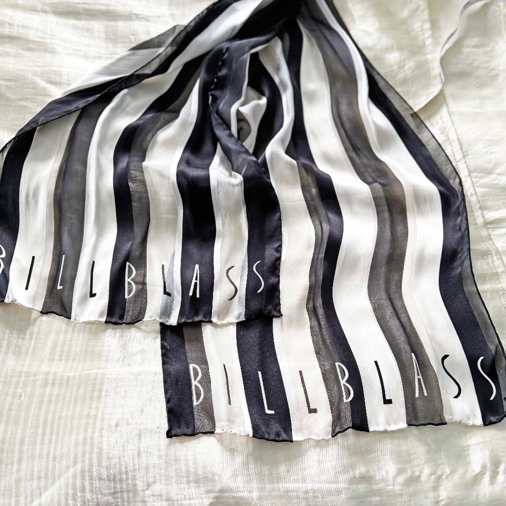 100% PURE SILK SCARF, by BILL BLASS, in BLACK/WHITE, 56 X 13 INCHES, GENUINE,
